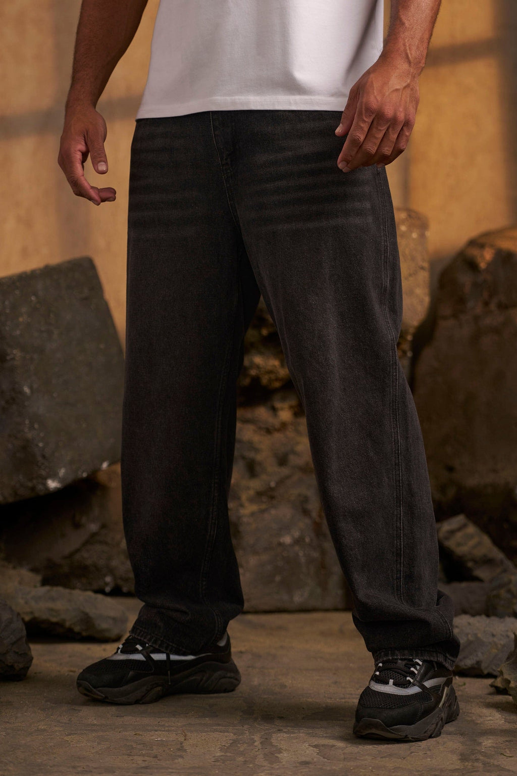 YoungLA Straight Cut Jeans Black Wash