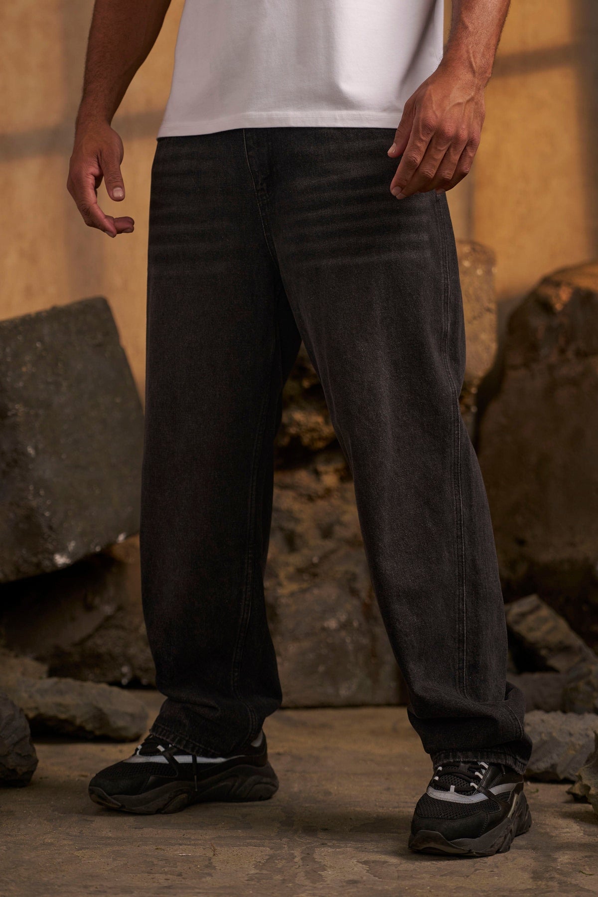 YoungLA Straight Cut Jeans Black Wash