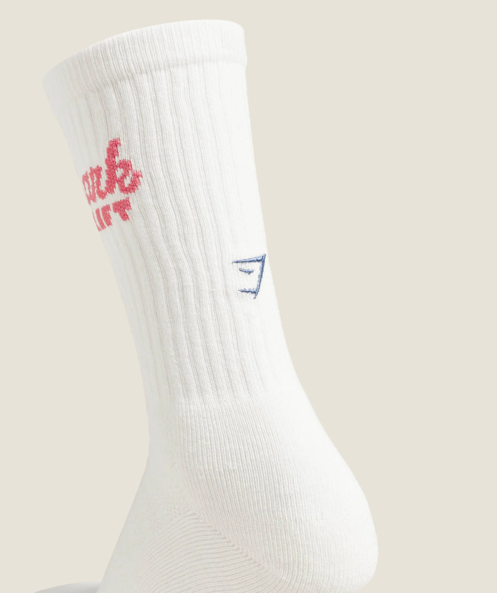 Gymshark Apres Lift Graphic Crew Socks Single Soft White