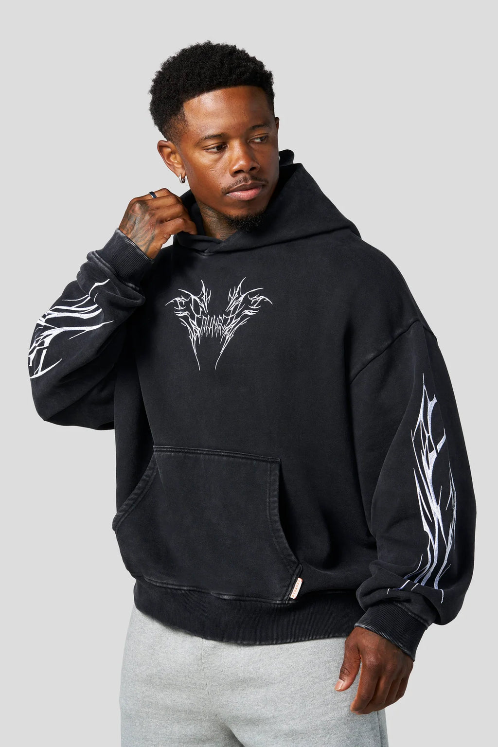Vengeance Pullover Black Wash/White Wash