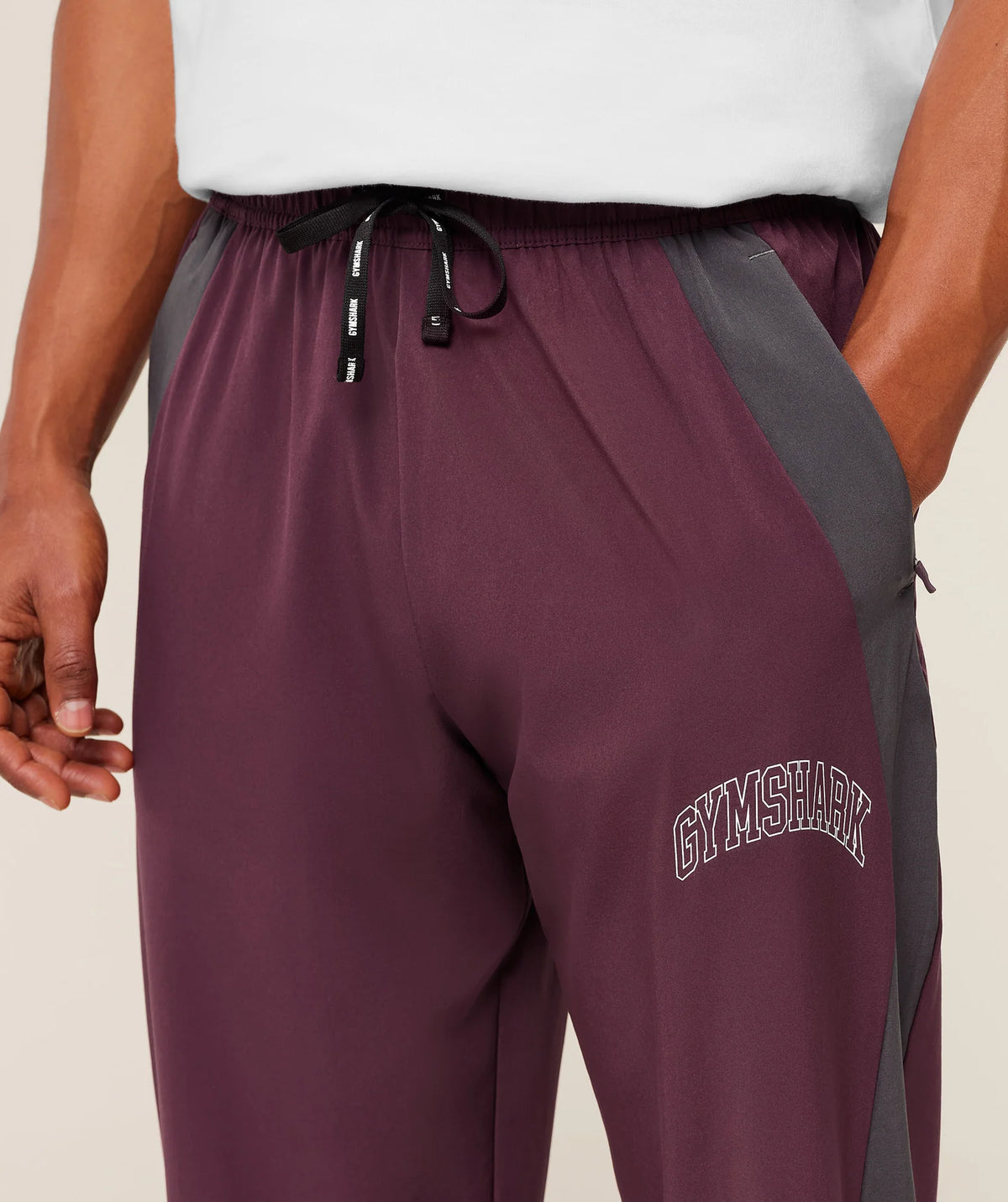 Gymshark Collegiate Tech Pants Impact Burgundy