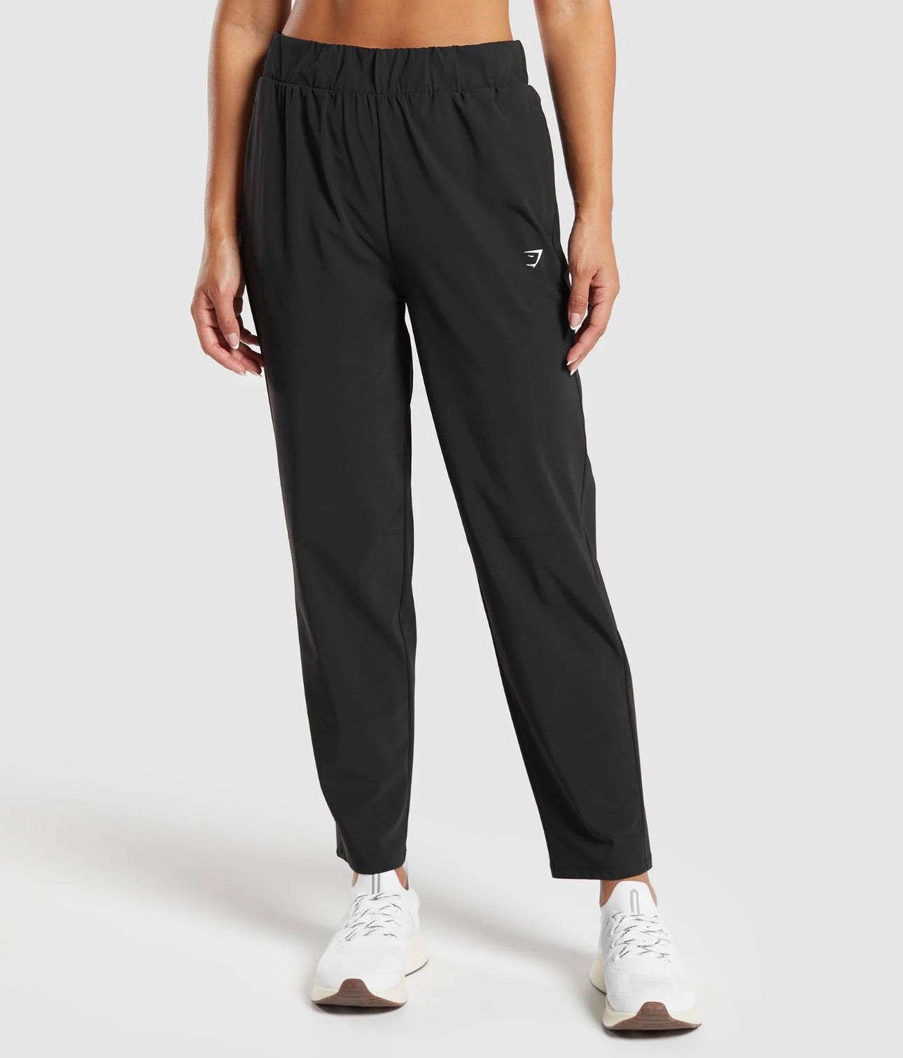 Gymshark Tapered Woven Pants - Black de mujer