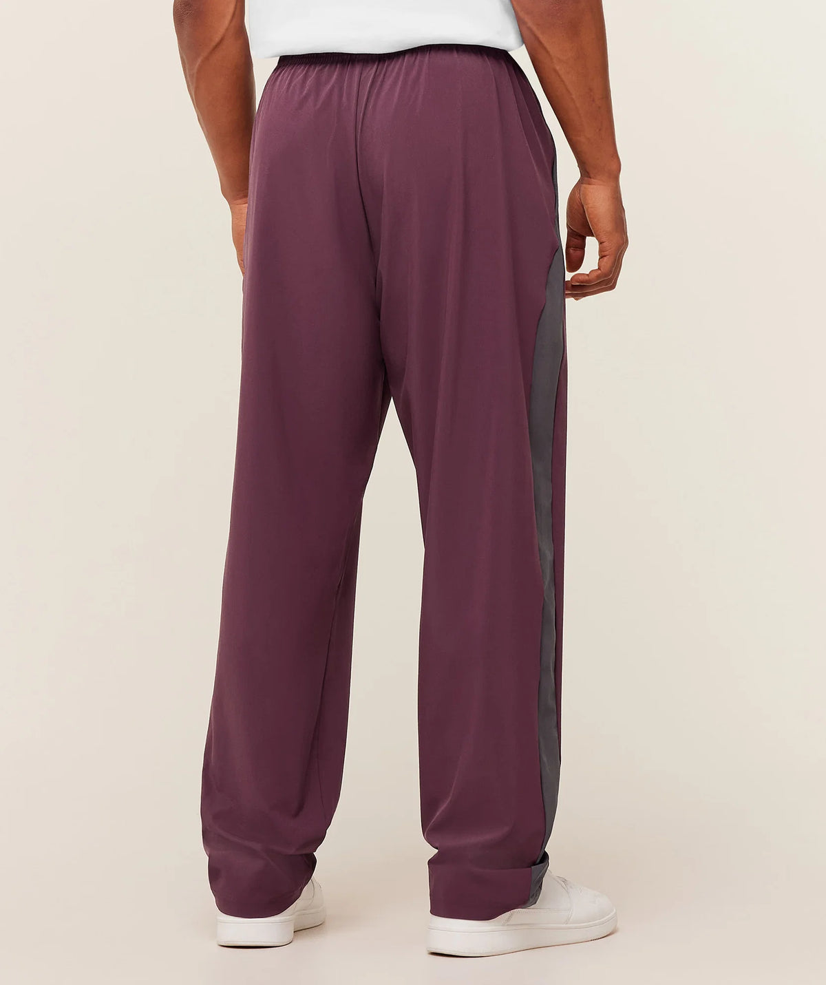 Gymshark Collegiate Tech Pants Impact Burgundy