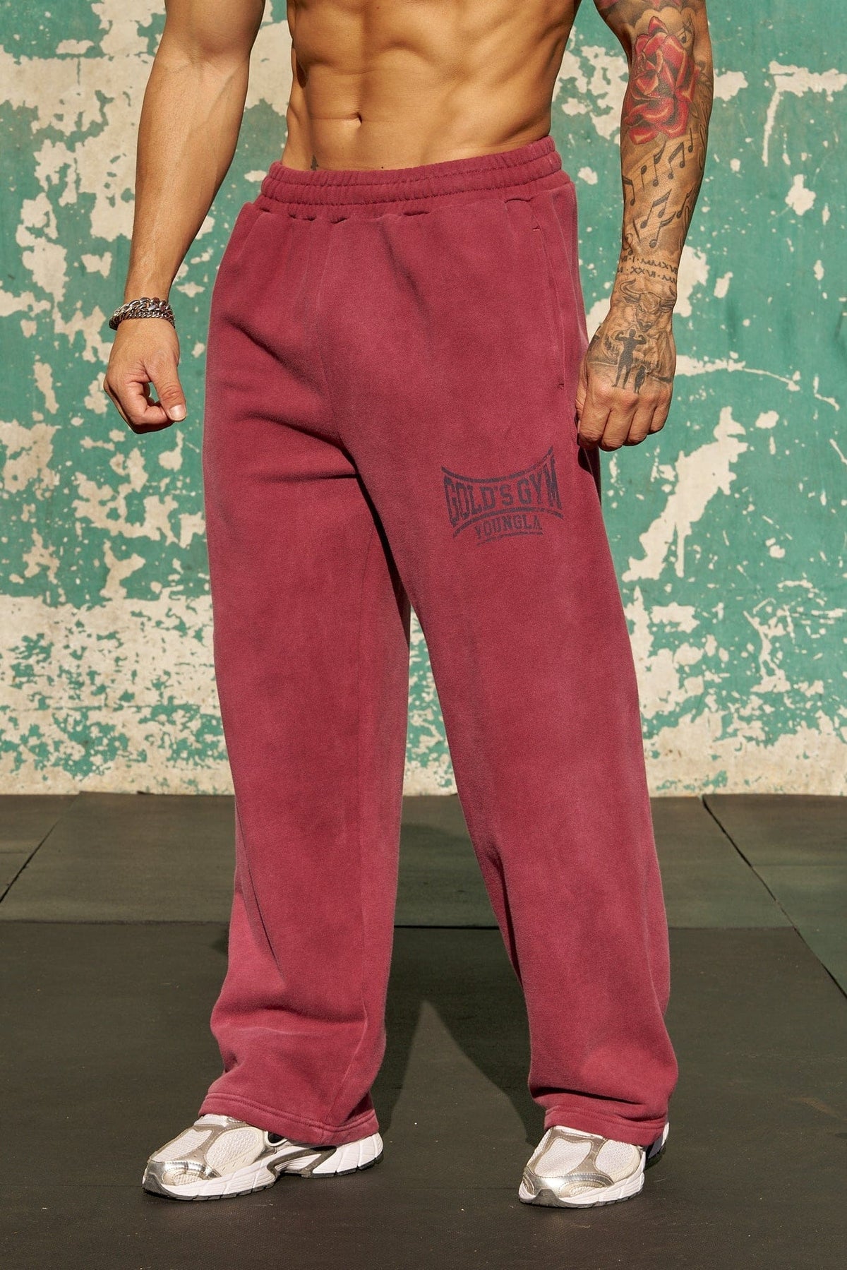 YoungLA GOLD'S IRON LEGACY HERITAGE SWEATS