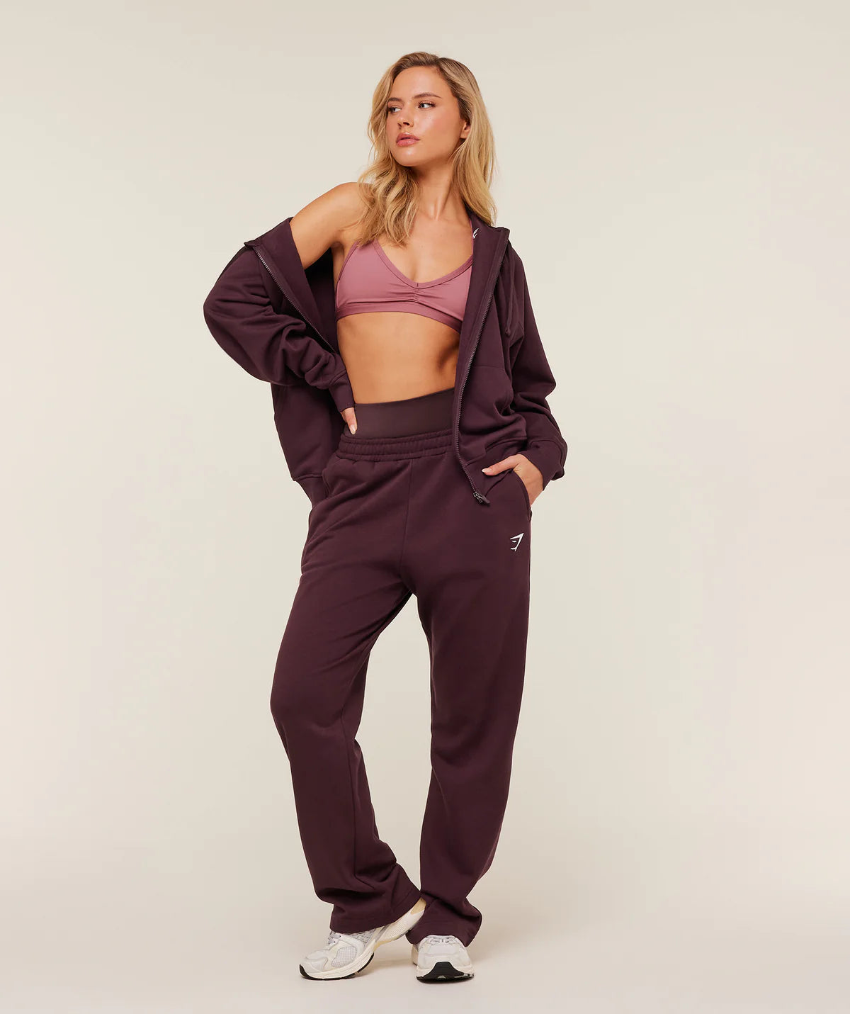 GYMSHARK TRAINING FLEECE STRAIGHT LEG REGULAR JOGGERS Cherry Purple